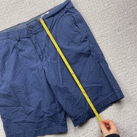 Tommy Hilfiger Mens 36 Bermuda Shorts Navy Blue Plaid Custom Fit Casual Summer - Picture 8 of 12